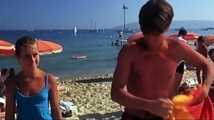 Deux EnfoirÃ©s Ã  Saint-Tropez - 1986 - Topless Beach Parts