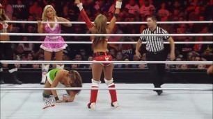 Layla Hip Attack Tamina 2