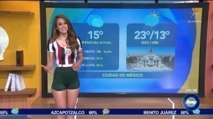 Yanet García Dando El Clima En Sexy Minishort HD