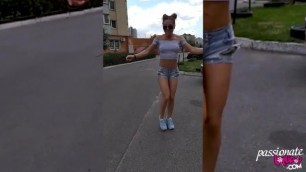 Amateur Walks down the Outdoor and Dances