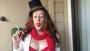 Sexy Frosty Snowman Girl Costume Smoking King Size Cork Tip 100 Cigarette
