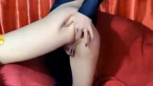Barefoot Webcam Model Fingering Her Asshole Best Tits