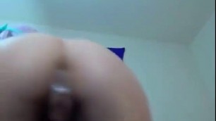 sammysable masturbating on live webcam
