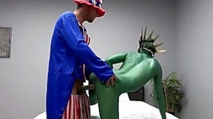 Camsoda - Statue of Liberty Fucks Uncle Sam