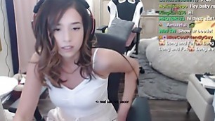 Pokimane Shows Ass At Twitch Webcam